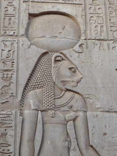 Wall_relief_Kom_Ombo4