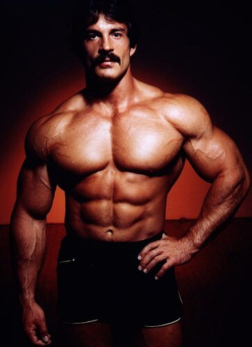 MikeMentzer2-744x1024