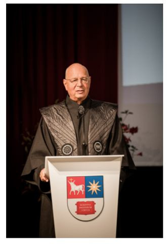 klaus schwab